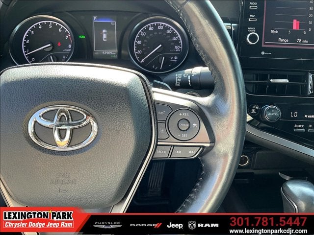 2022 Toyota Camry SE
