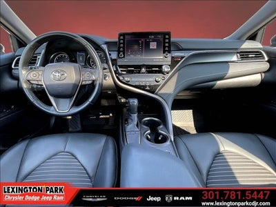 2022 Toyota Camry SE