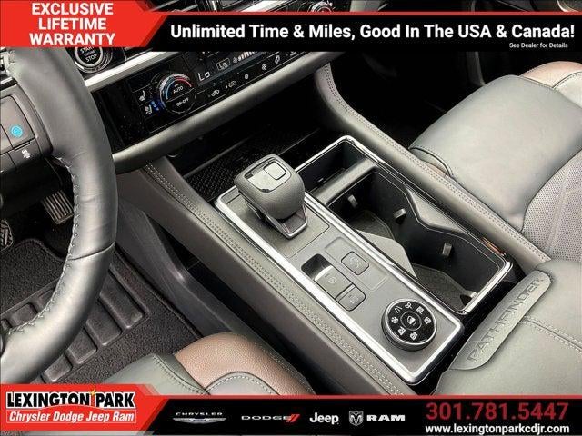 2024 Nissan Pathfinder Platinum 4WD