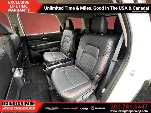 2024 Nissan Pathfinder Platinum 4WD