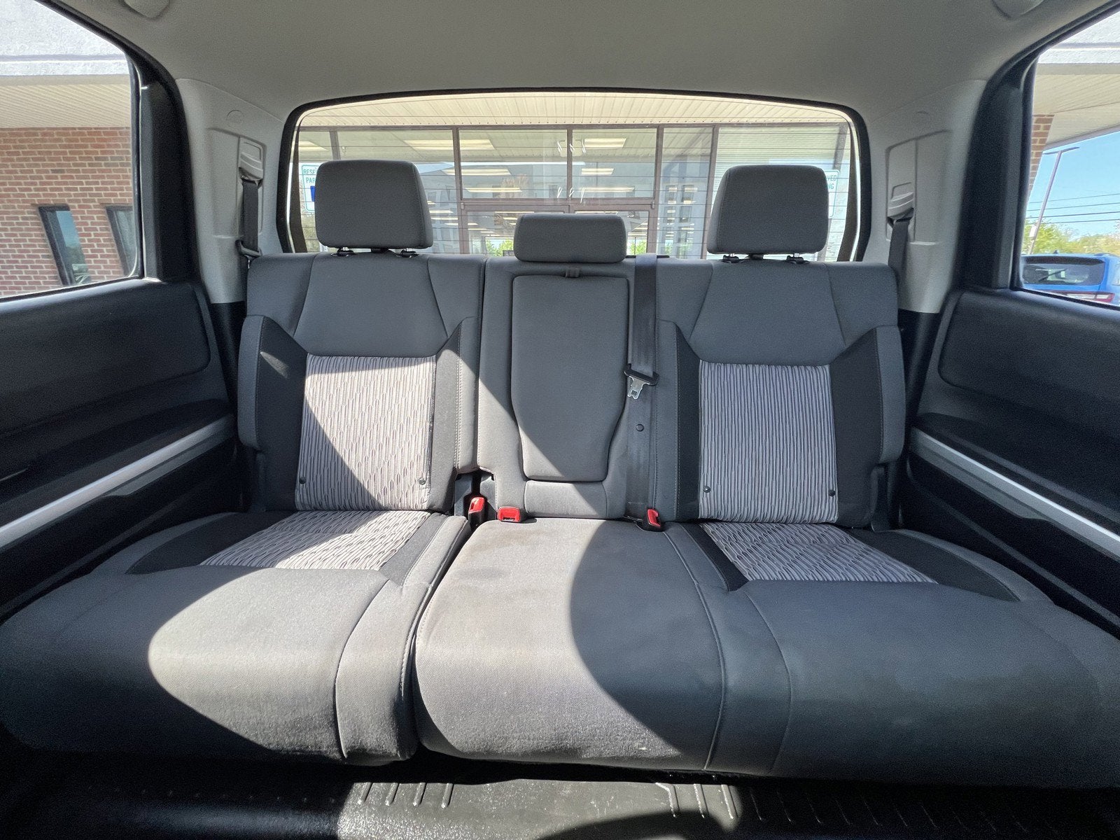 2014 Toyota Tundra SR5 5.7L V8