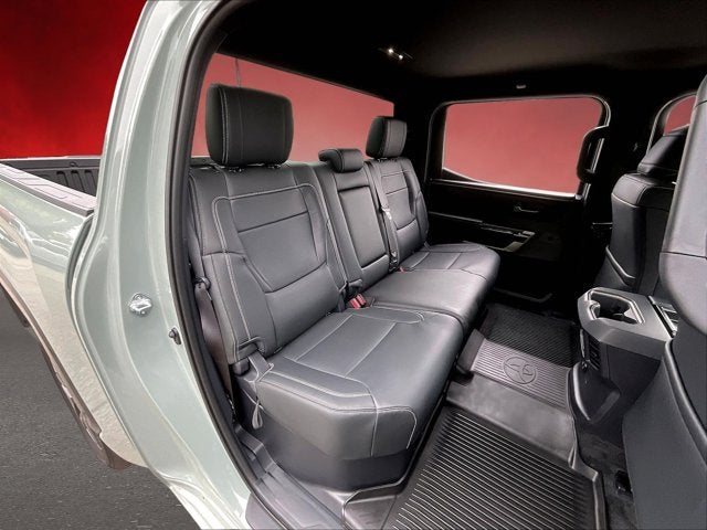 2026 Toyota Tundra Limited CrewMax 5.5' Bed