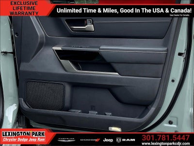 2026 Toyota Tundra Limited CrewMax 5.5' Bed