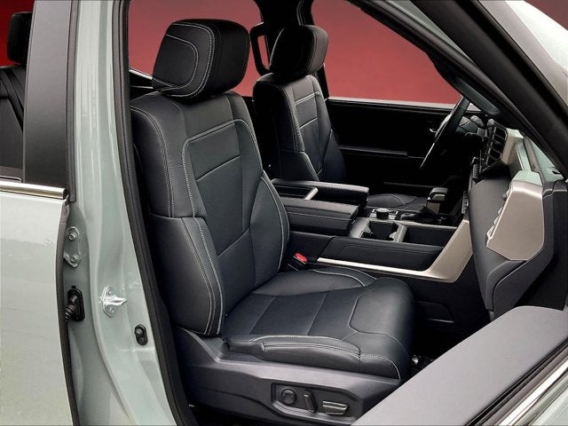 2026 Toyota Tundra Limited CrewMax 5.5' Bed