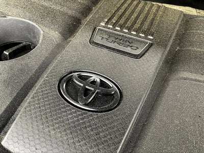 2026 Toyota Tundra Limited CrewMax 5.5' Bed