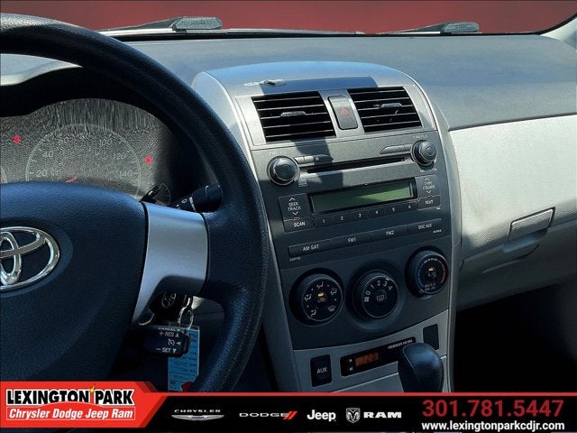 2011 Toyota Corolla LE