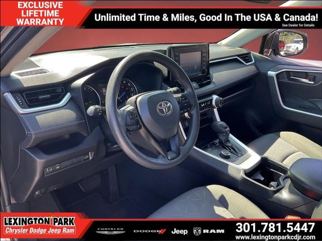 2021 Toyota RAV4 Hybrid XLE