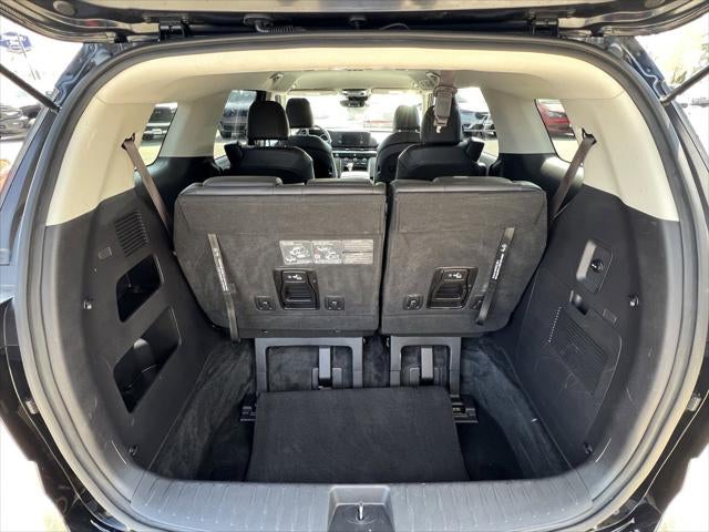2024 Kia Carnival MPV LX Seat Package