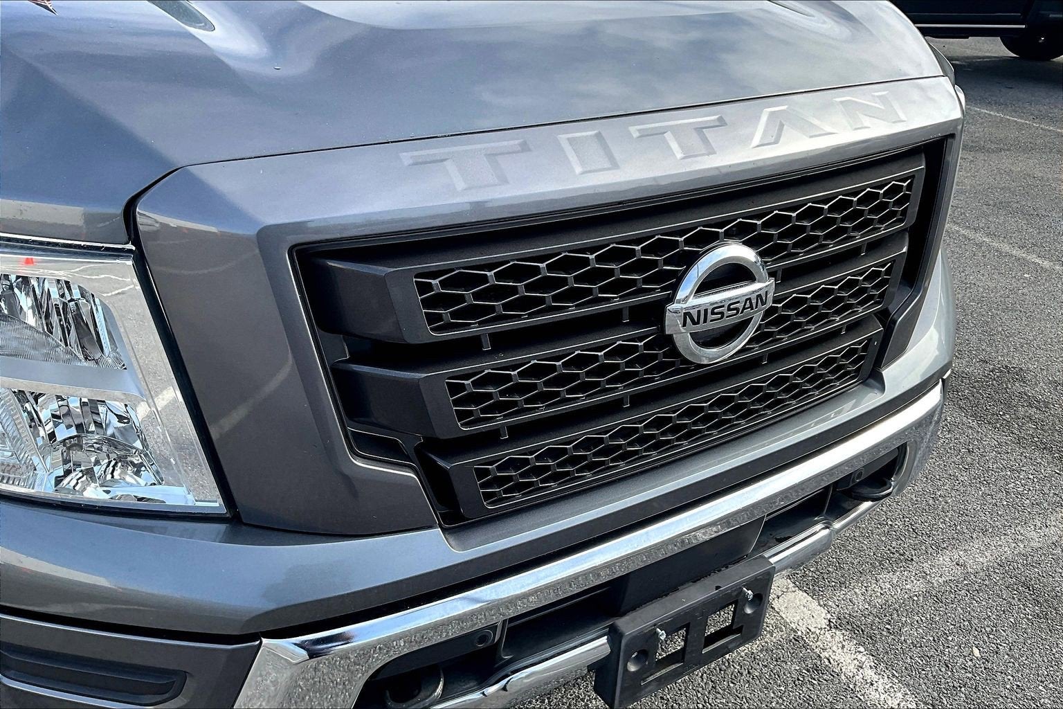2020 Nissan Titan SV