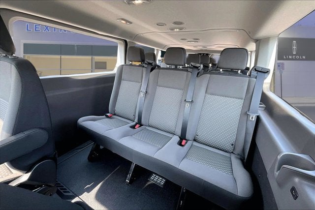 2026 Ford Transit Passenger Wagon 350