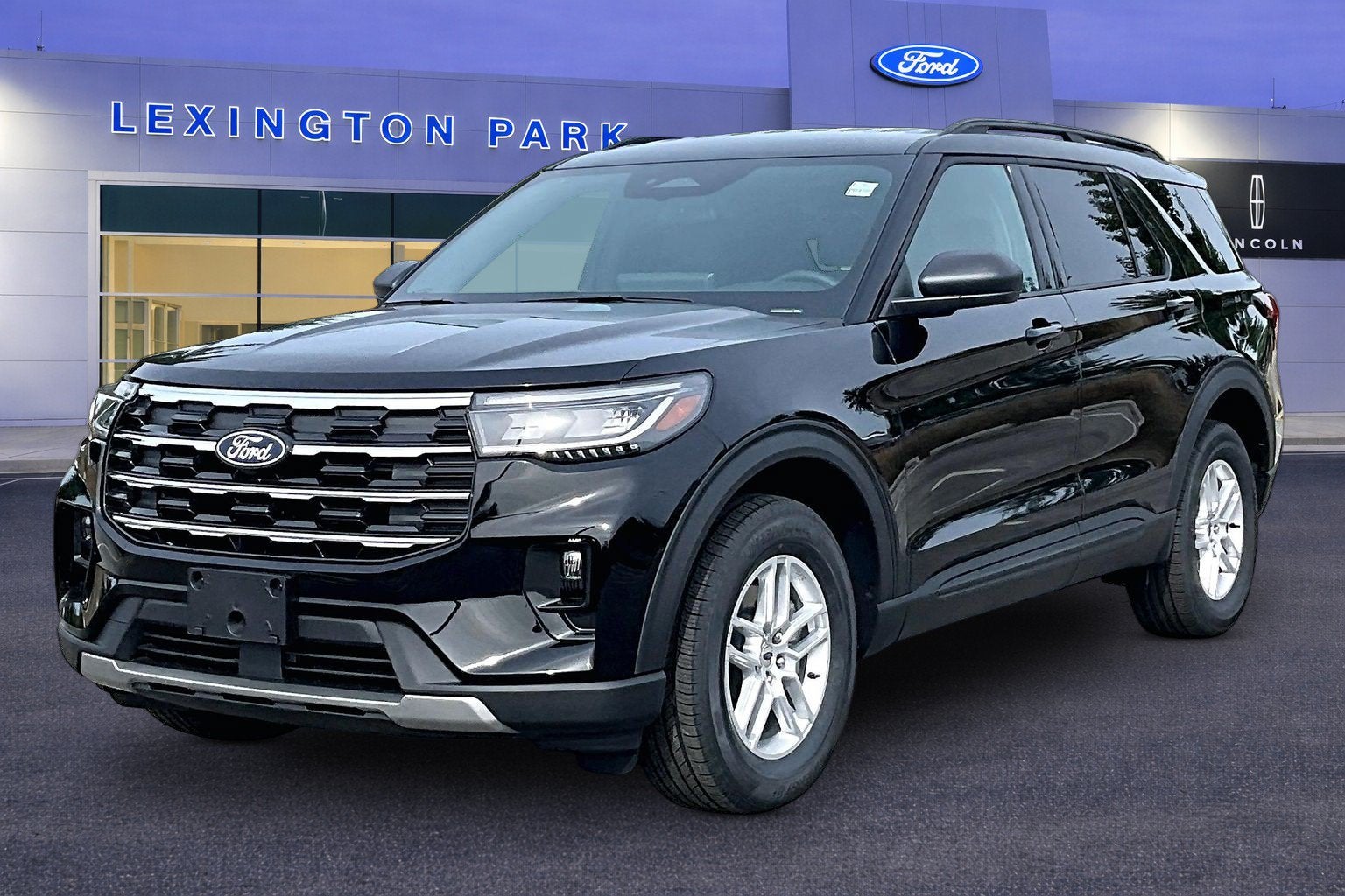 2027 Ford Explorer Active w/200A Pkg