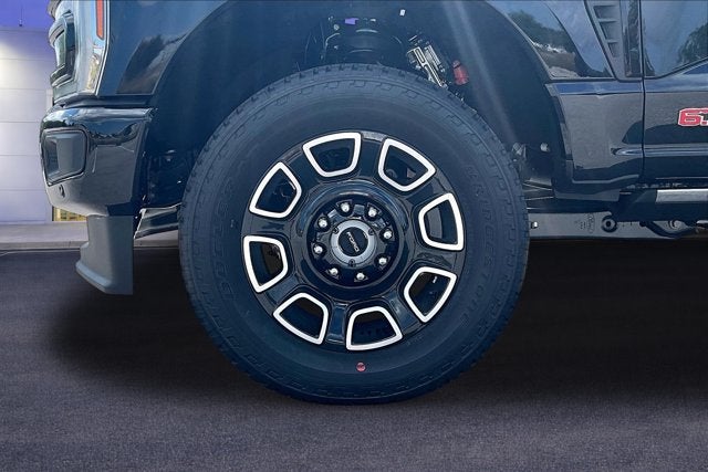 2026 Ford Super Duty F-350 SRW Platinum