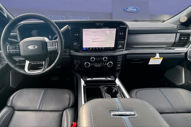 2026 Ford Super Duty F-350 SRW Platinum
