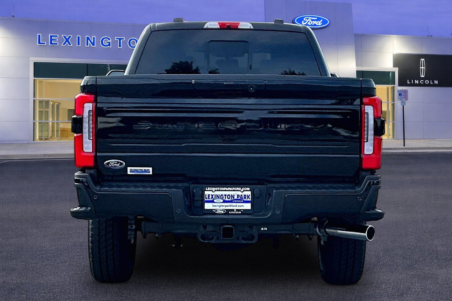 2026 Ford Super Duty F-350 SRW Platinum