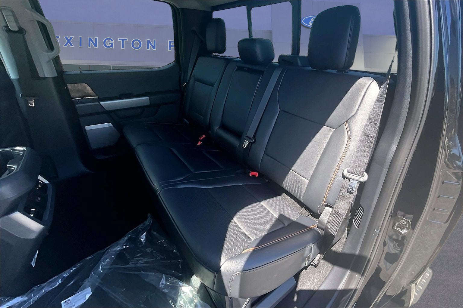 2026 Ford Super Duty F-350 SRW LARIAT