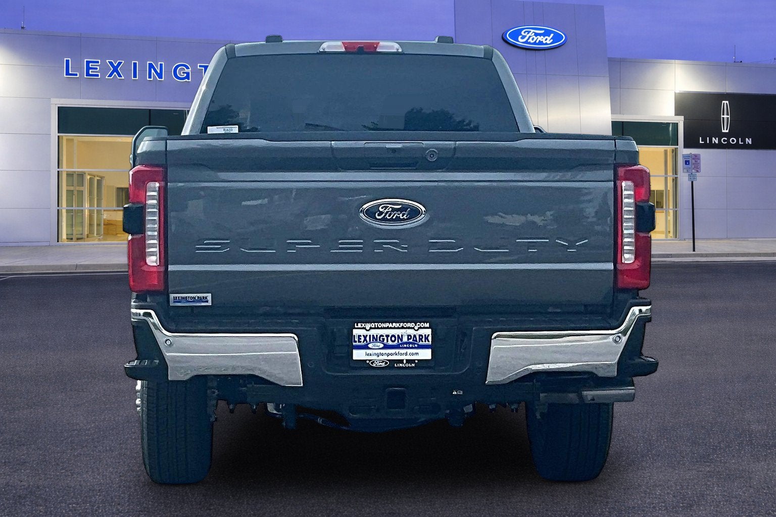 2026 Ford Super Duty F-350 SRW LARIAT