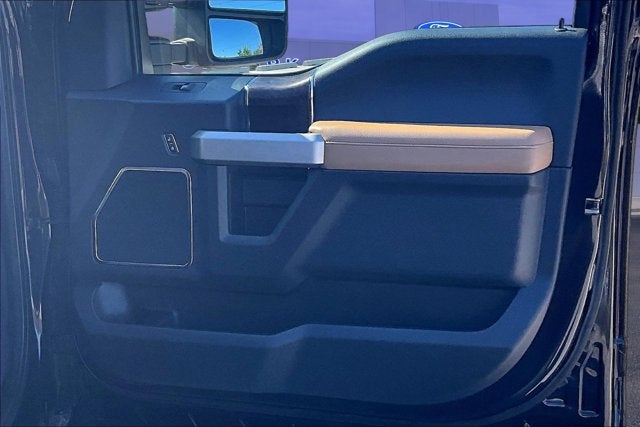 2022 Ford Super Duty F-350 SRW LARIAT