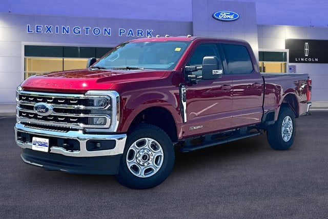 2026 Ford Super Duty F-350 SRW XLT