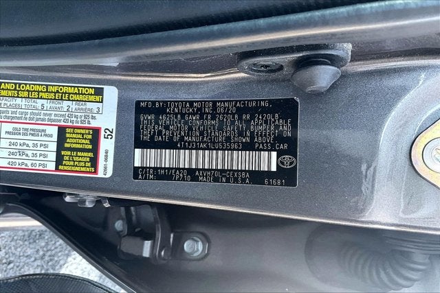 2020 Toyota Camry Hybrid SE