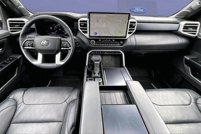 2025 Toyota Sequoia Platinum