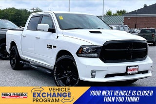 2018 RAM 1500 Night Crew Cab 4x4 5'7' Box