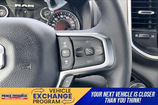 2025 RAM 1500 Big Horn Crew Cab 4x4 6'4' Box