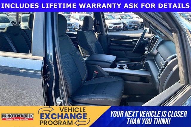 2025 RAM 1500 Big Horn Crew Cab 4x4 5'7' Box