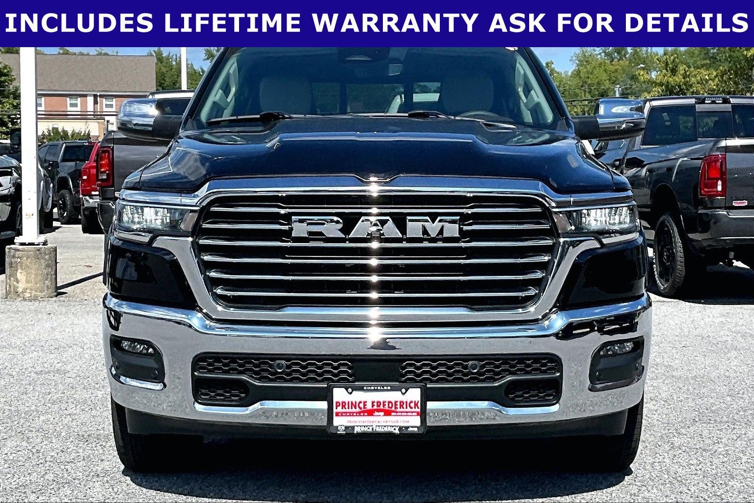 2025 RAM 1500 Laramie Crew Cab 4x4 5'7' Box