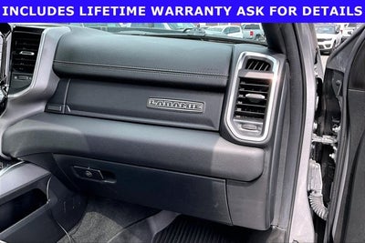 2022 RAM 1500 Laramie Crew Cab 4x4 5'7' Box