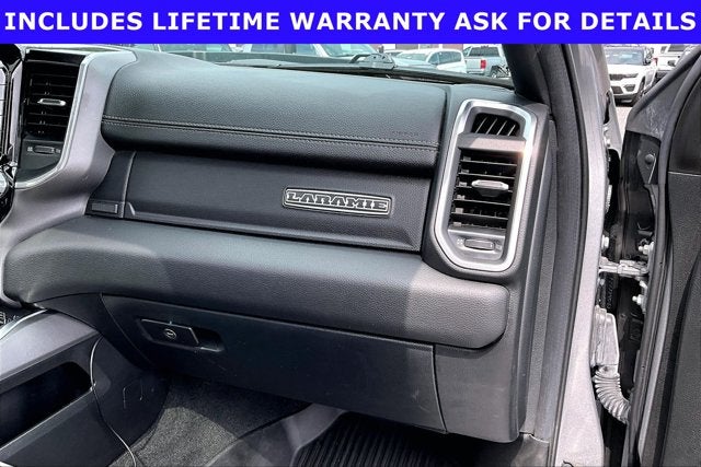 2022 RAM 1500 Laramie Crew Cab 4x4 5'7' Box