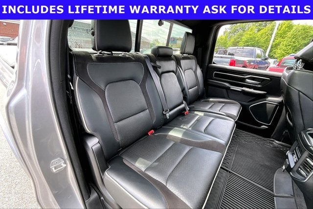 2022 RAM 1500 Laramie Crew Cab 4x4 5'7' Box