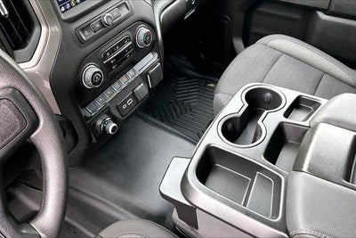 2025 Chevrolet Silverado 1500 4WD Double Cab Standard Bed Custom