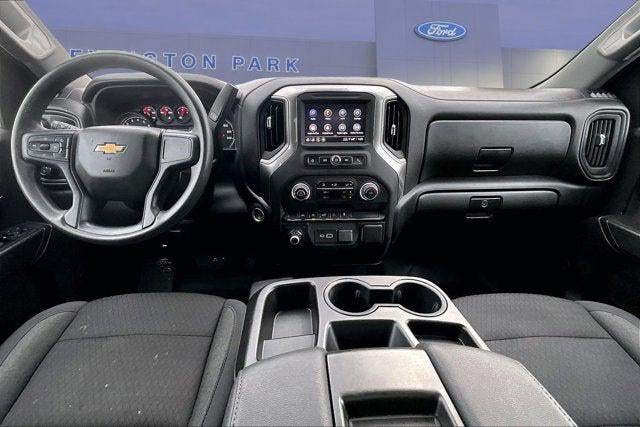 2025 Chevrolet Silverado 1500 4WD Double Cab Standard Bed Custom