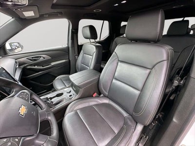 2023 Chevrolet Traverse AWD LT Leather