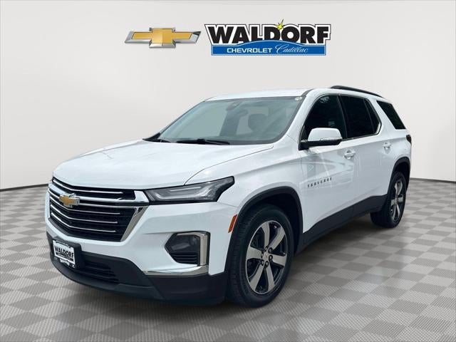 2023 Chevrolet Traverse AWD LT Leather