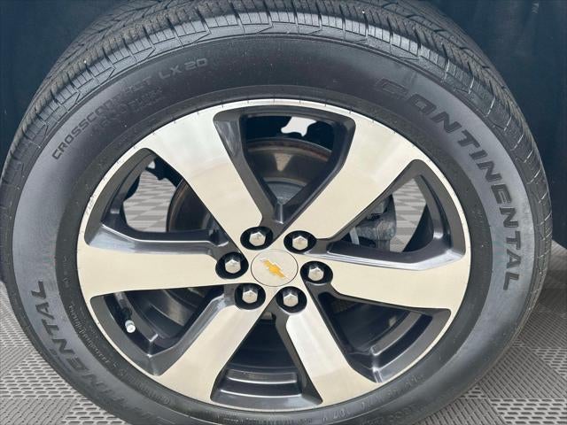 2023 Chevrolet Traverse AWD LT Leather
