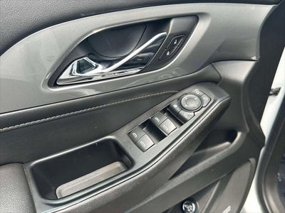 2023 Chevrolet Traverse AWD LT Leather