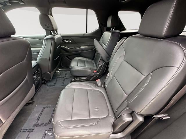 2023 Chevrolet Traverse AWD LT Leather