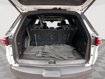 2023 Chevrolet Traverse AWD LT Leather