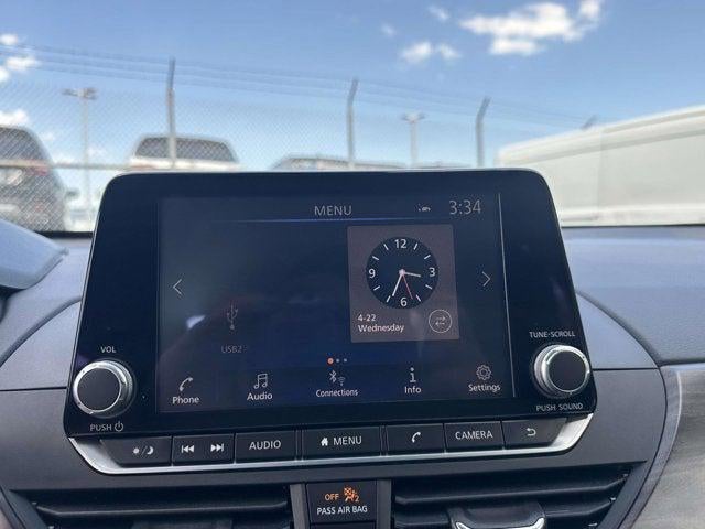 2025 Nissan Altima SV FWD