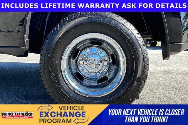 2023 RAM 3500 Big Horn Crew Cab 4x4 8' Box