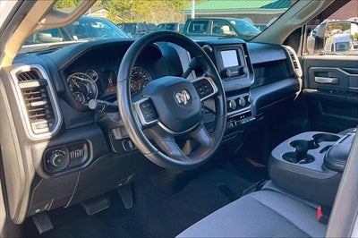 2019 RAM 2500 Big Horn Crew Cab 4x4 8' Box