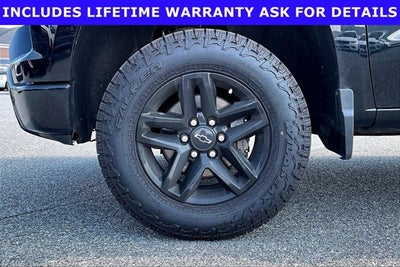 2022 Chevrolet Silverado 1500 4WD Crew Cab Short Bed Custom Trail Boss