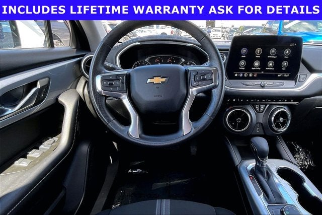 2025 Chevrolet Blazer AWD 2LT