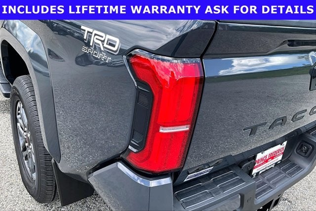 2024 Toyota Tacoma Hybrid TRD Sport 4WD