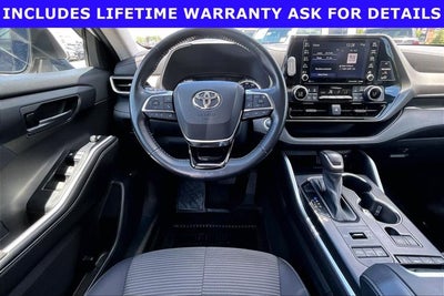 2021 Toyota Highlander LE