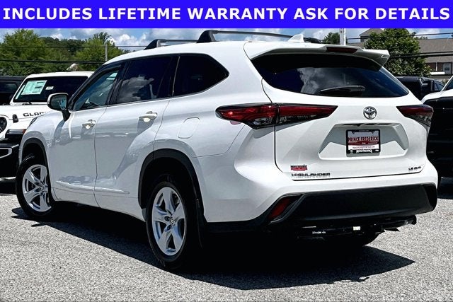 2021 Toyota Highlander LE