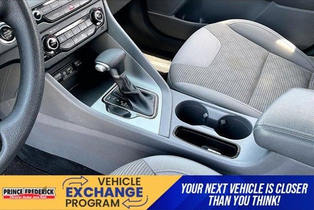 2017 Kia Niro LX