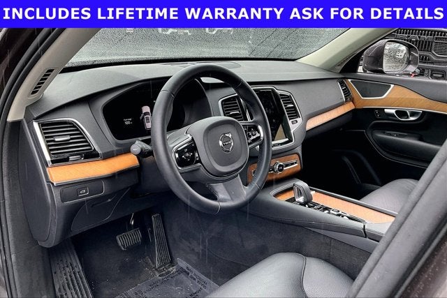 2024 Volvo XC90 B5 Plus Bright Theme