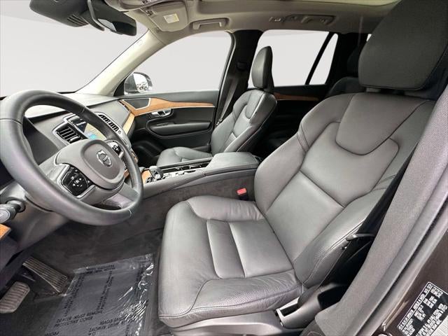 2024 Volvo XC90 B5 Plus Bright Theme